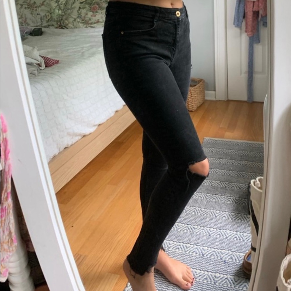 H&M divided jeans